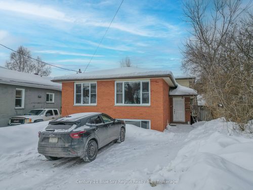 573 Mcleod St, North Bay, ON, P1B5S9 | Card Image