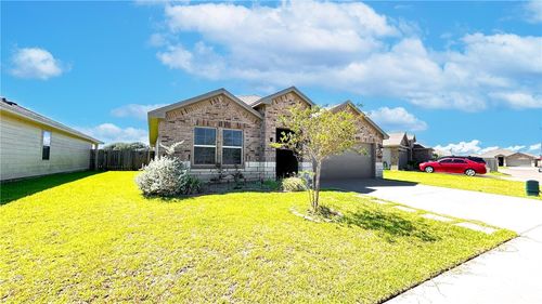 2673 Abbey Rd, Corpus Christi, TX, 78415-1303 | Card Image