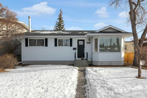 6312 Thorncliffe Dr Nw, Calgary, AB, T2K3A7 | Card Image