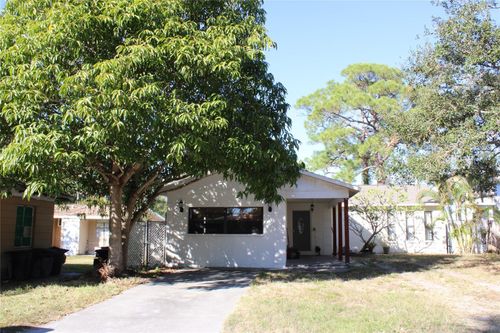 6121 56th Ave N, ST PETERSBURG, FL, 33709-1813 | Card Image