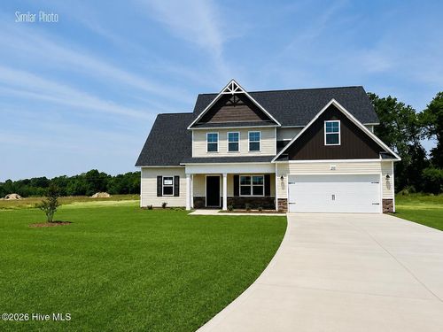 205 Magen Ct, Richlands, NC, 28574-8378 | Card Image