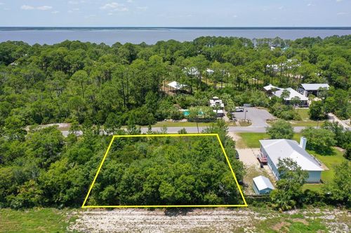 140 Longleaf Rd, Eastpoint, FL, 32328-3397 | Card Image