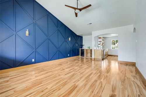 a15-5801 Thunderbird, Lago Vista, TX, 78645-5801 | Card Image