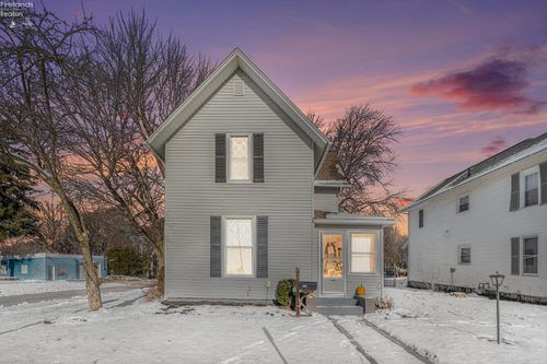 135 W Grant St, Clyde, OH, 43410-1912 | Card Image