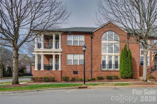 f-120 Steinbeck Way, Mooresville, NC, 28117-6558 | Card Image