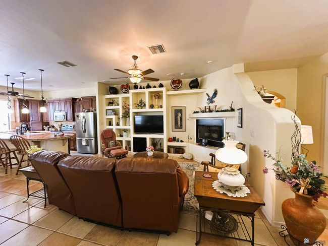 28141 Canal Ave, House other with 3 bedrooms, 2 bathrooms and 2 parking in Wellton AZ | Image 7