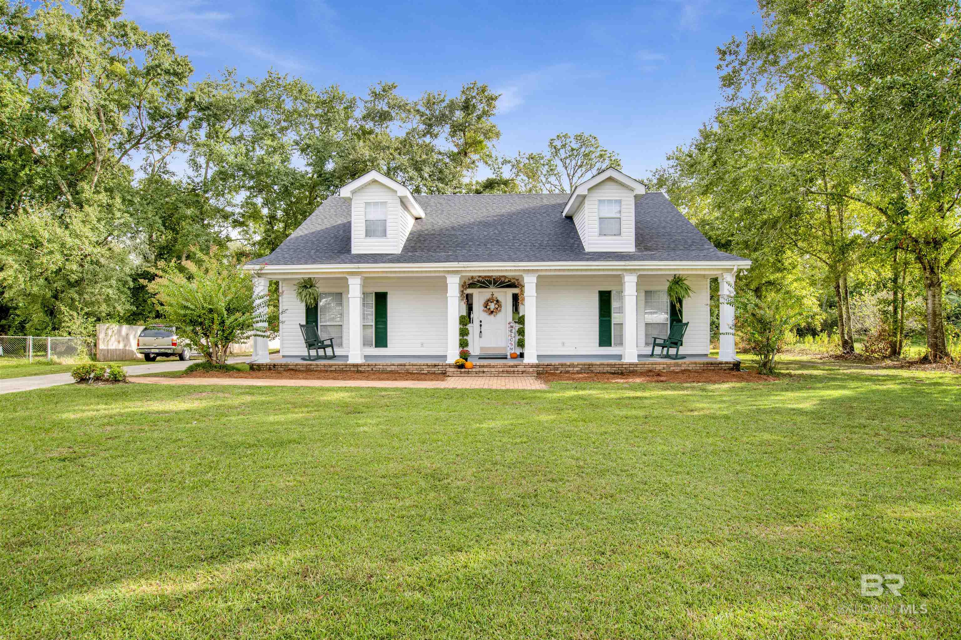 Oak Hillcrest Dr, Robertsdale, AL 36567