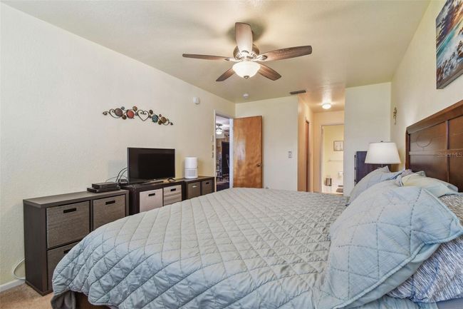 7923 Radcliffe Cir, House other with 2 bedrooms, 2 bathrooms and null parking in PORT RICHEY FL | Image 33