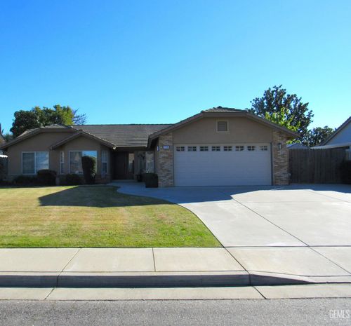 11115 Oaktrail Ct, Bakersfield, CA, 93312-8632 | Card Image