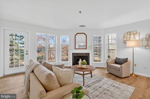 apt-312-5575 Seminary Rd, FALLS CHURCH, VA, 22041-3556 | Card Image