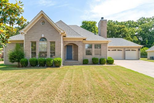 604 Innsbrooke Cv, Jacksonville, AR, 72076-3678 | Card Image