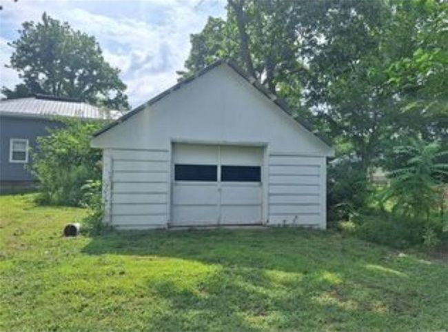 230 E Prairie Ave, House other with 3 bedrooms, 2 bathrooms and null parking in Girard KS | Image 7