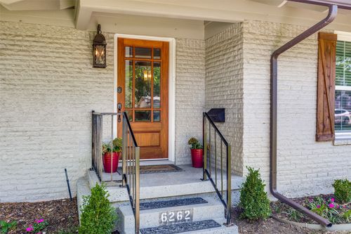 6262 Lafayette Way, Dallas, TX, 75230-1818 | Card Image