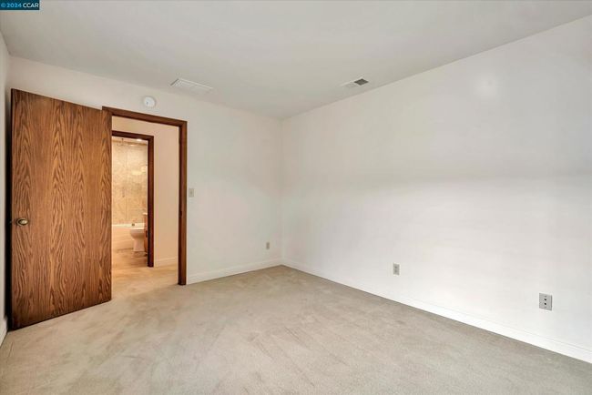 1056 Camino Verde Cir, Townhouse with 3 bedrooms, 4 bathrooms and 2 parking in Walnut Creek CA | Image 38