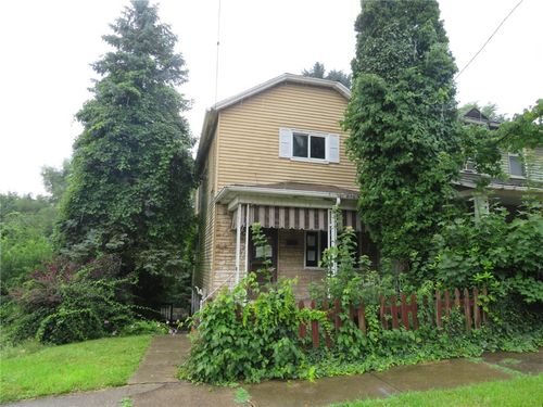 424 Ohio Ave, Midland, PA, 15059-1302 | Card Image