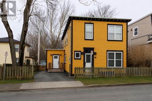 97 Quidi Vidi Rd, St. John's, NL, A1A1C3 | Card Image