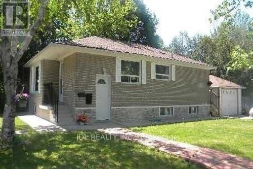 10676 Bayview Ave, Richmond Hill, ON, L4C3N9 | Card Image