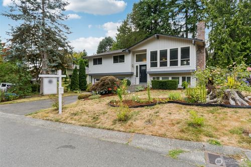 17604 24th Ave Se, Bothell, WA, 98012-6505 | Card Image