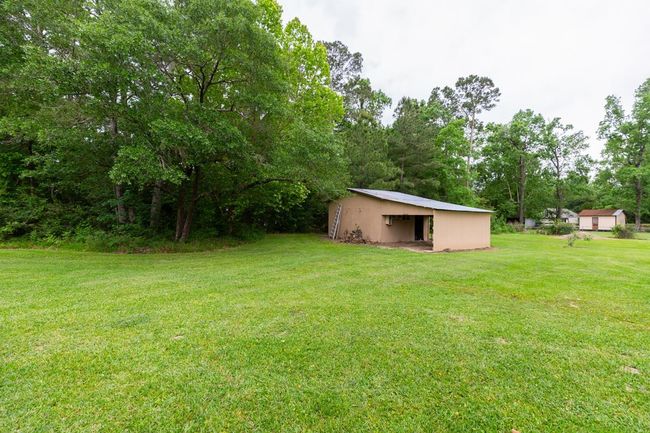 715 Dayna Ln, House other with 4 bedrooms, 2 bathrooms and null parking in Sour Lake TX | Image 30