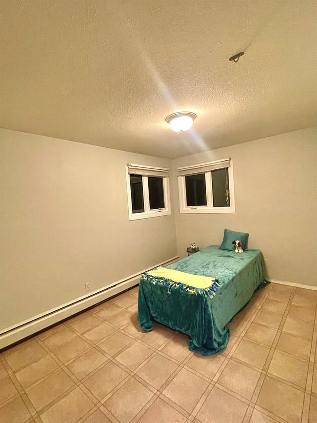 6207 48 B Ave, House detached with 5 bedrooms, 2 bathrooms and 5 parking in Camrose AB | Image 10