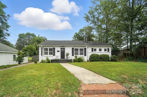 217 Highland St, Mount Holly, NC, 28120-2128 | Card Image