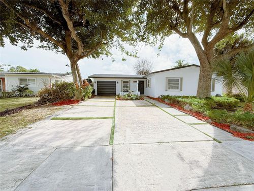 6360 Sw 9th Pl, North Lauderdale, FL, 33068-2716 | Card Image