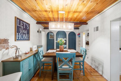 4701 3rd Ave S, ST PETERSBURG, FL, 33711-1021 | Card Image