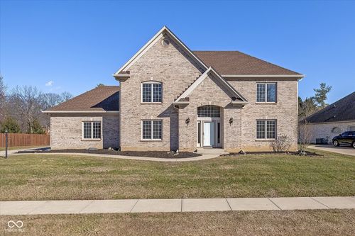 7409 River Birch Ln, Indianapolis, IN, 46236-9269 | Card Image