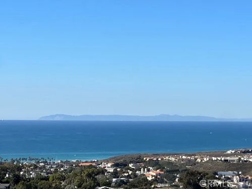 331 Calle Dorado, San Clemente, CA, 92672 | Card Image