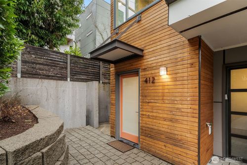 412 W Fulton St, Seattle, WA, 98119-2355 | Card Image