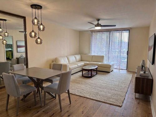 220-1101 Colony Point Cir, Pembroke Pines, FL, 33026-2940 | Card Image