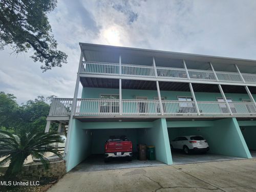 e-1496 Beach Blvd, Biloxi, MS, 39530-3432 | Card Image
