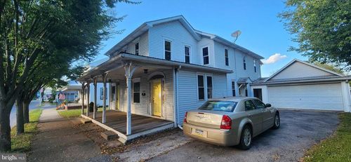 818 Main St, WATSONTOWN, PA, 17777-1416 | Card Image