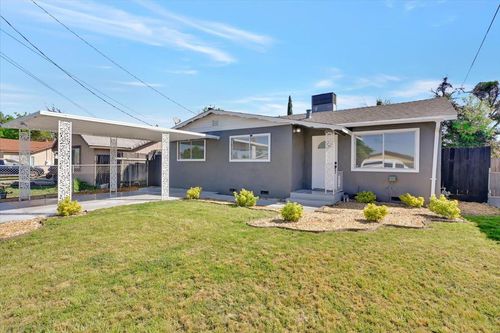 4457 College Way, Olivehurst, CA, 95961-4621 | Card Image