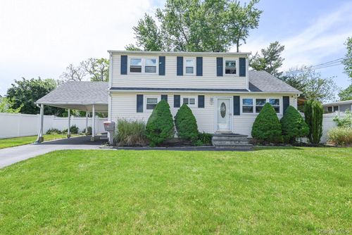19 Midday Dr, Centereach, NY, 11720-2358 | Card Image
