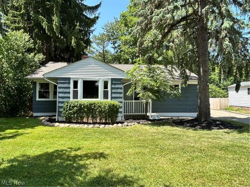 992 Lander Rd, Highland Heights, OH, 44143-3248 | Card Image
