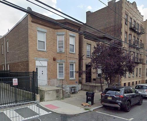 2-6214 Palisade Ave, West New York, NJ, 07093-2316 | Card Image