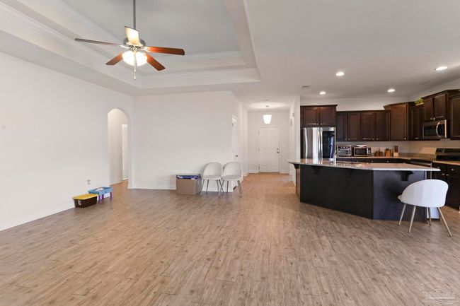 422 Chickadee St, House other with 4 bedrooms, 2 bathrooms and 2 parking in Crestview FL | Image 10