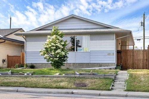 4040 Marbank Drive Ne, Calgary, AB, T2A3J1 | Card Image