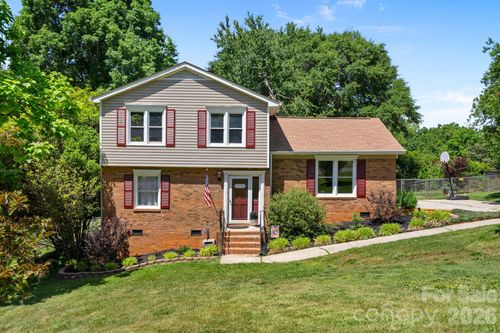 3306 Tamworth Ln, Gastonia, NC, 28052-5039 | Card Image