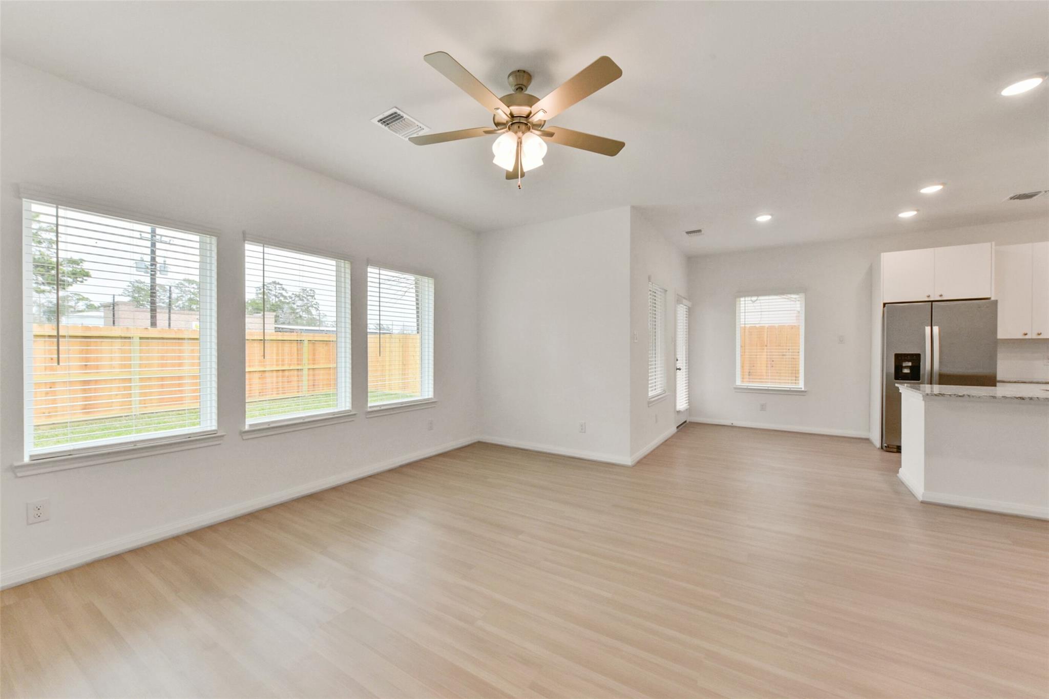 Residential Lease in Cypress 3