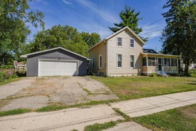 509 Fremont Street, House other with 3 bedrooms, 2 bathrooms and null parking in Lake Mills WI | Image 2