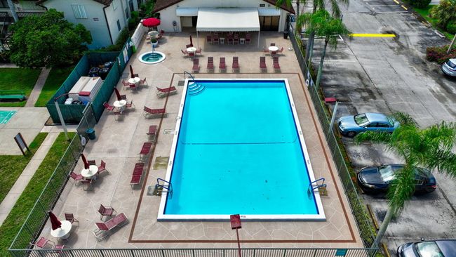 APT-201 - 7618 Tahiti Ln, Condo with 3 bedrooms, 2 bathrooms and null parking in Lake Worth FL | Image 58