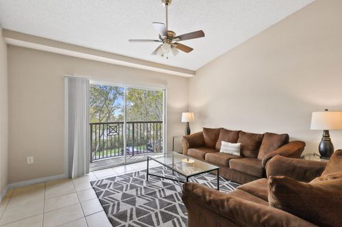 1319-4159 N Haverhill Rd, West Palm Beach, FL, 33417-8160 | Card Image