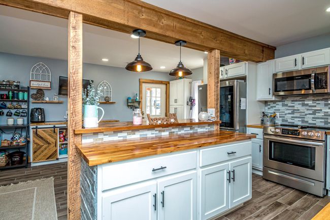 1182 Presidential Hwy, House other with 3 bedrooms, 3 bathrooms and null parking in Jefferson NH | Image 11