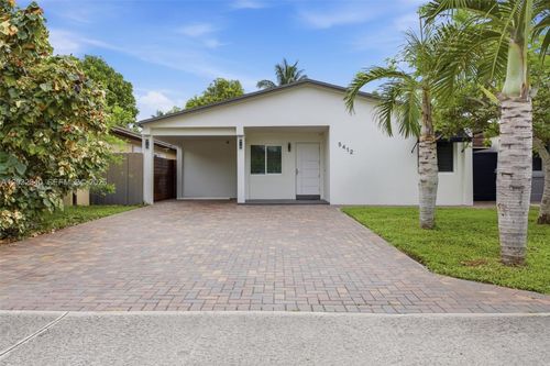 5412 Nw 192nd Ln, Miami Gardens, FL, 33055-1618 | Card Image