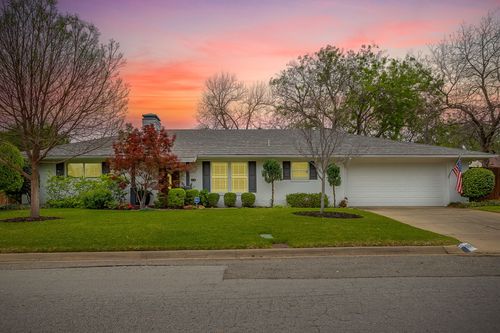 4209 Bilglade Rd, Fort Worth, TX, 76109-5316 | Card Image