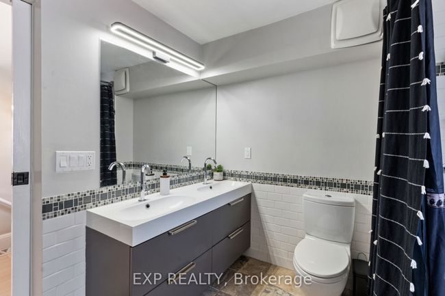 5297 Main St, House other with 4 bedrooms, 2 bathrooms and 2 parking in Clarington ON | Image 19