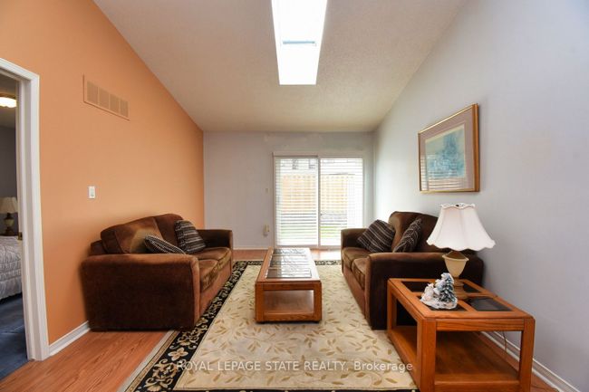 9 - 60 Rice Ave, Condo with 2 bedrooms, 1 bathrooms and 4 parking in Hamilton ON | Image 10