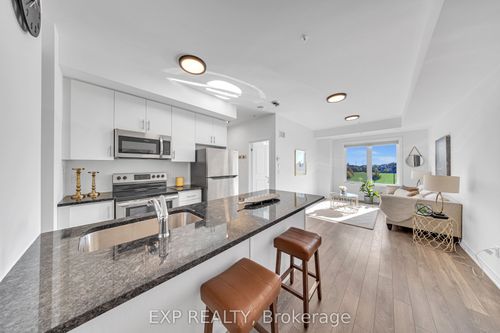 602-2635 William Jackson Dr, Pickering, ON, L1X0L6 | Card Image